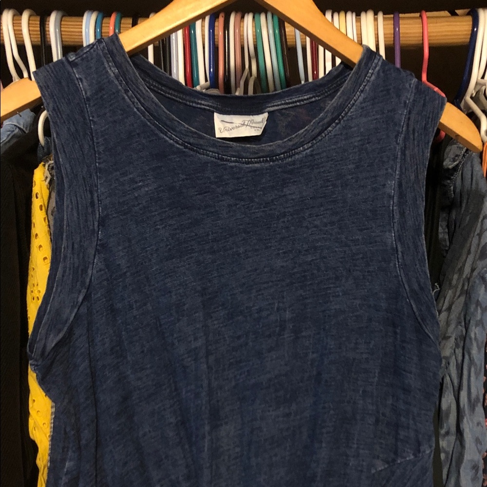 Universal Thread Dark Blue Tank Top - Picture 4 of 5